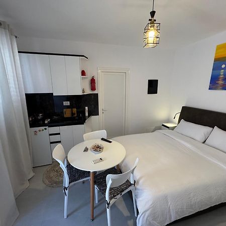 Private Villa Aras 2 - Luxury & Elegance Apartments Vlorë Eksteriør bilde